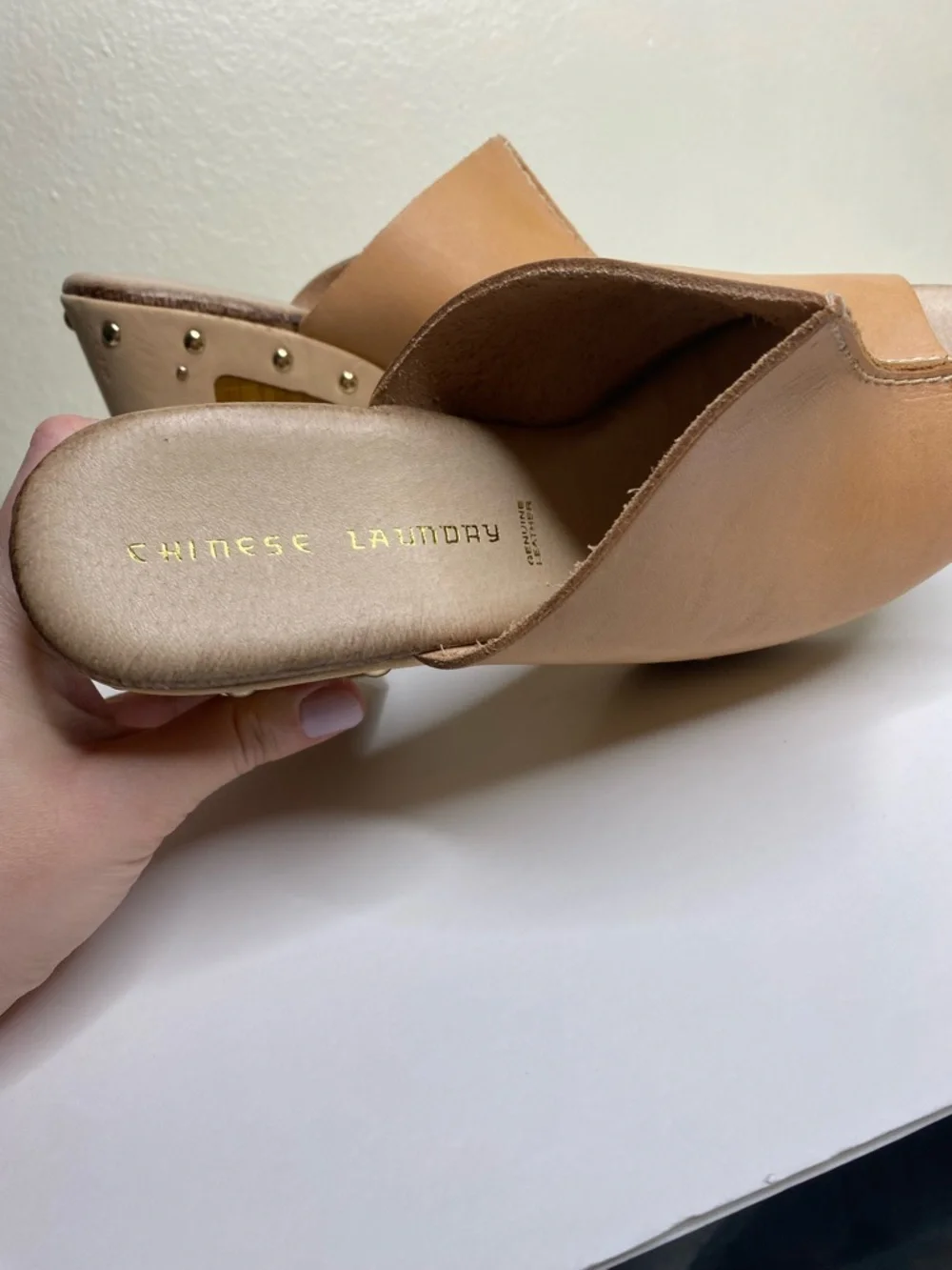 Chinese Laundry Women's Tan Leather Studded Platform Peep Toe Mules - Picture 11 of 14